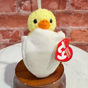 Ty Beanie Baby Eggbert Yellow Easter Chick Collectors Chicken Plushie with Tag